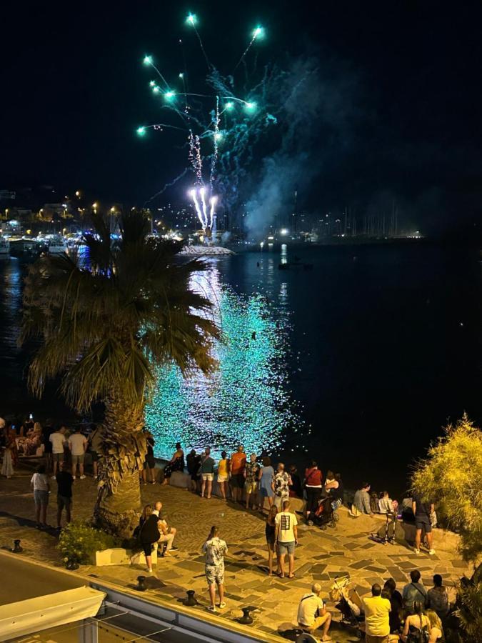 Premium Sea Front Apartment Le Lavandou Zewnętrze zdjęcie