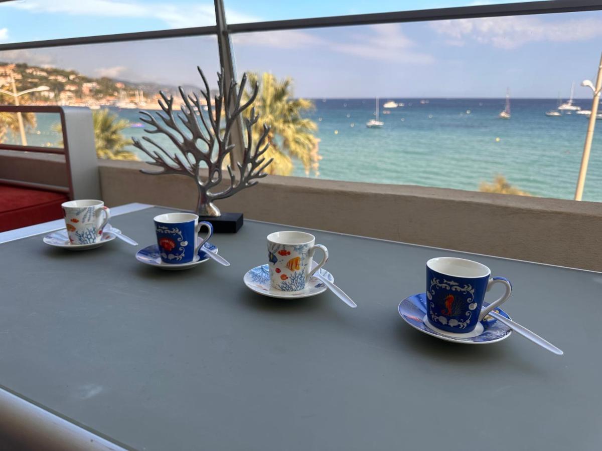 Premium Sea Front Apartment Le Lavandou Zewnętrze zdjęcie