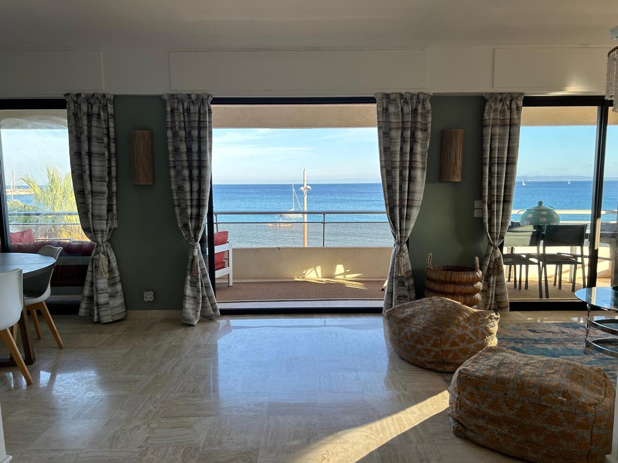 Premium Sea Front Apartment Le Lavandou Zewnętrze zdjęcie